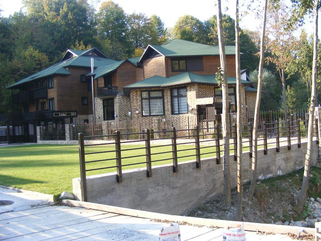 Hotel Hillden Lodge&Restaurant Drumu Carului Zewnętrze zdjęcie