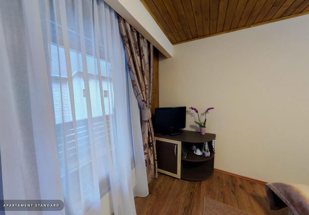 Hotel Hillden Lodge&Restaurant Drumu Carului Zewnętrze zdjęcie