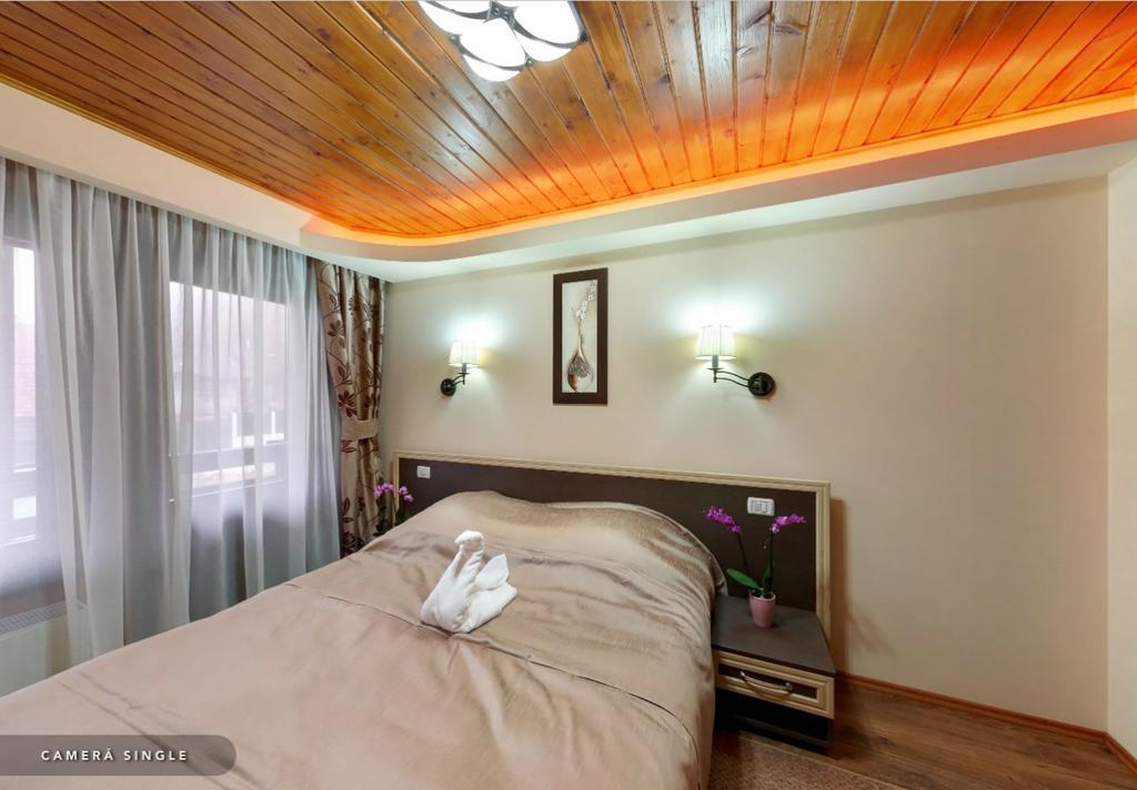 Hotel Hillden Lodge&Restaurant Drumu Carului Zewnętrze zdjęcie