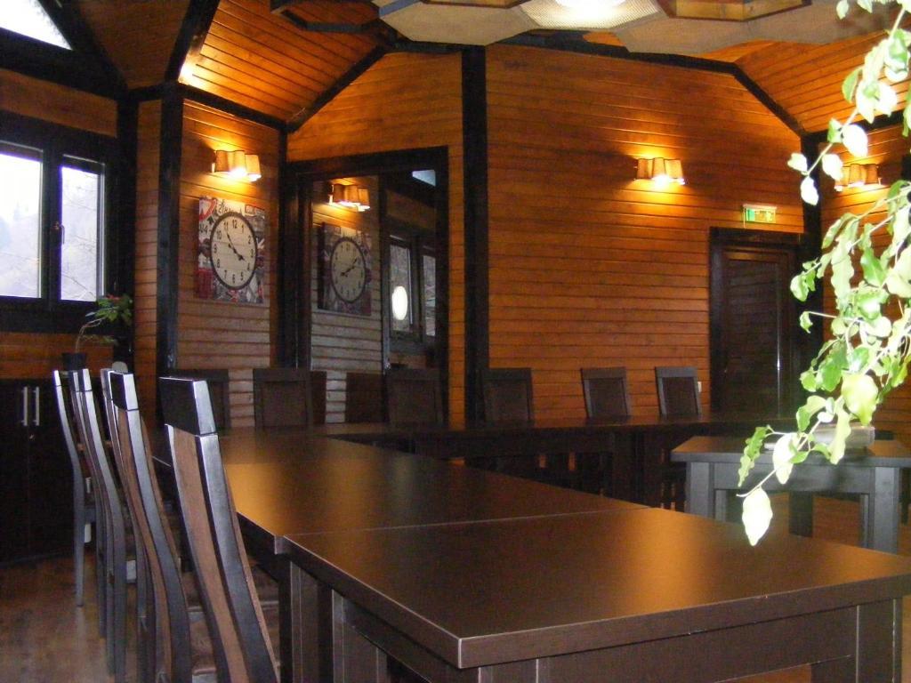 Hotel Hillden Lodge&Restaurant Drumu Carului Zewnętrze zdjęcie