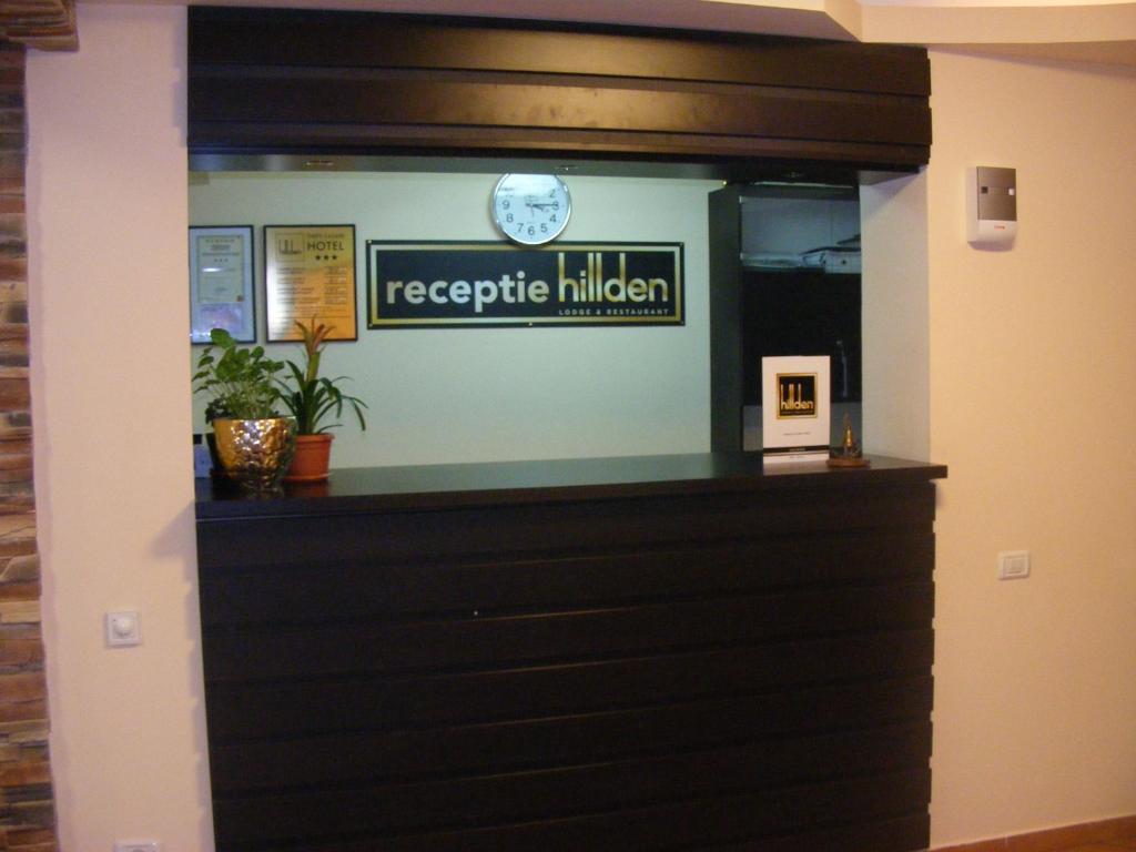 Hotel Hillden Lodge&Restaurant Drumu Carului Zewnętrze zdjęcie